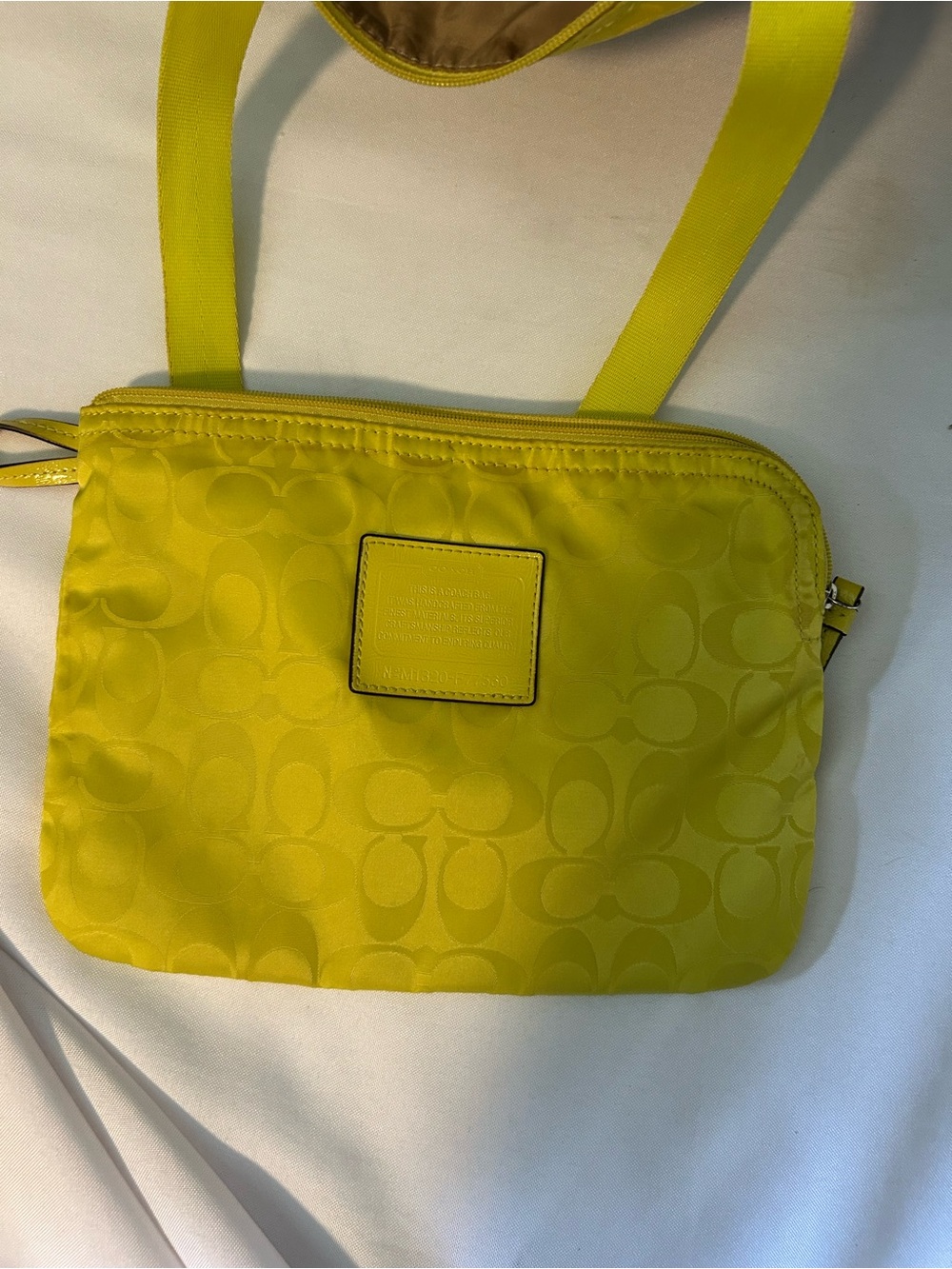 Coach Getaway Weekender Colorblock Signature Nylon Tote in Citrine EUC - Picture 8 of 8